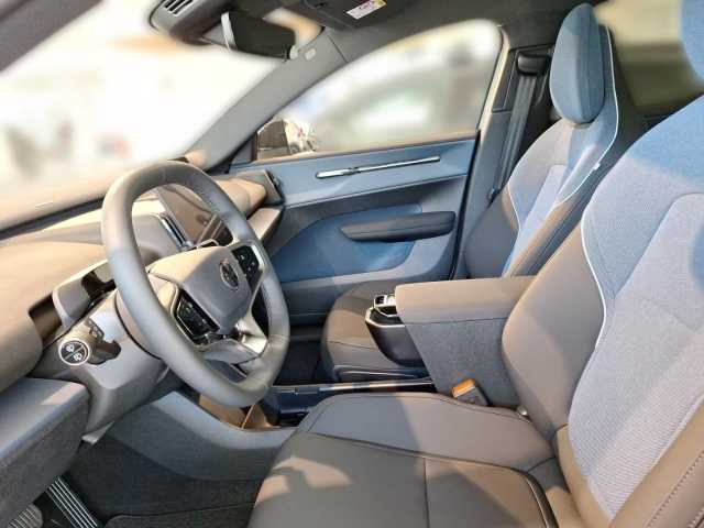 Volvo EX30 – Bild 7