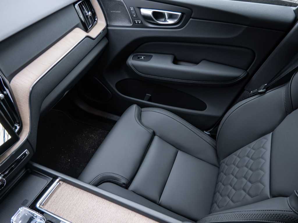Volvo XC60 – Bild 15