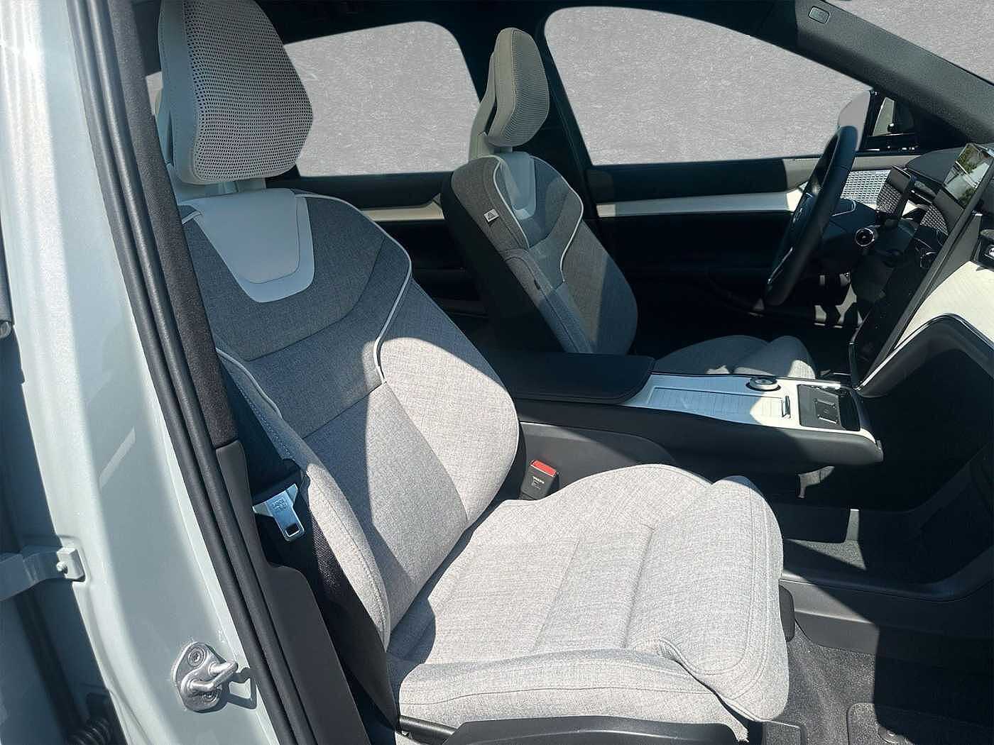 Volvo EX90 – Bild 4