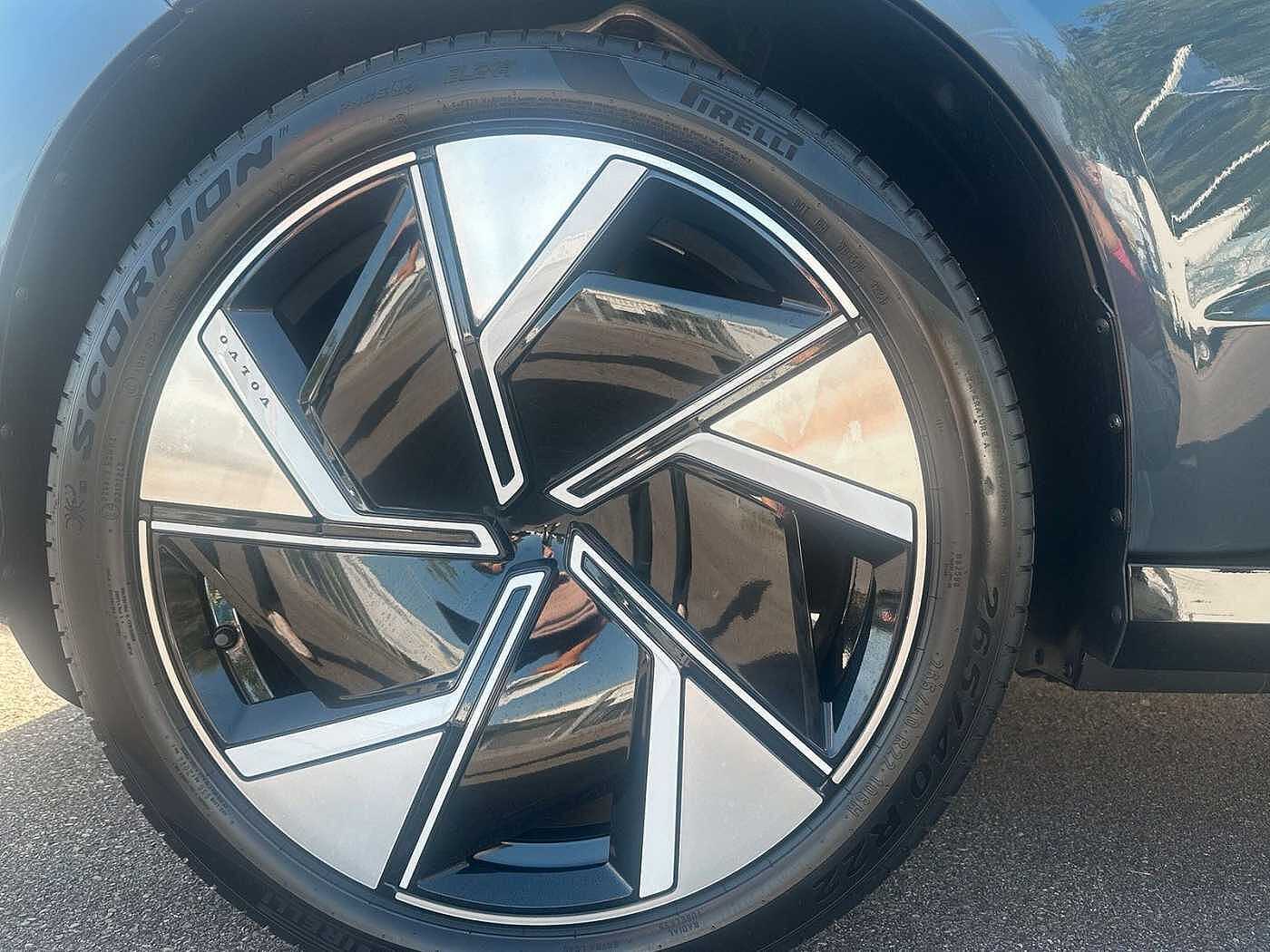 Volvo EX90 – Bild 2
