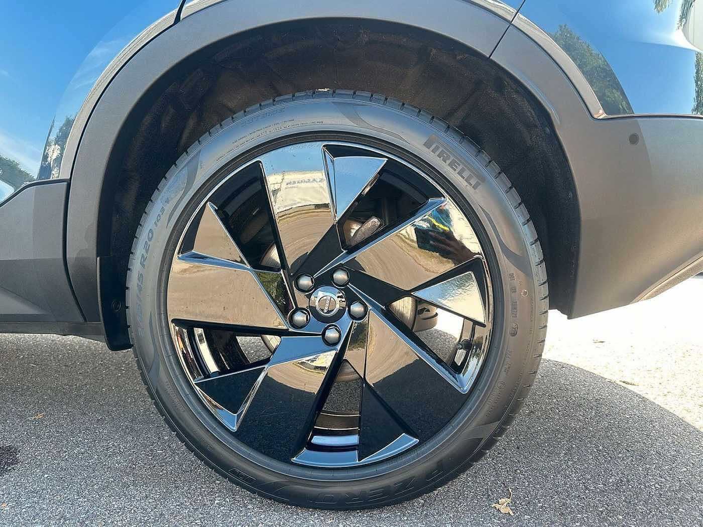 Volvo XC40 – Bild 2