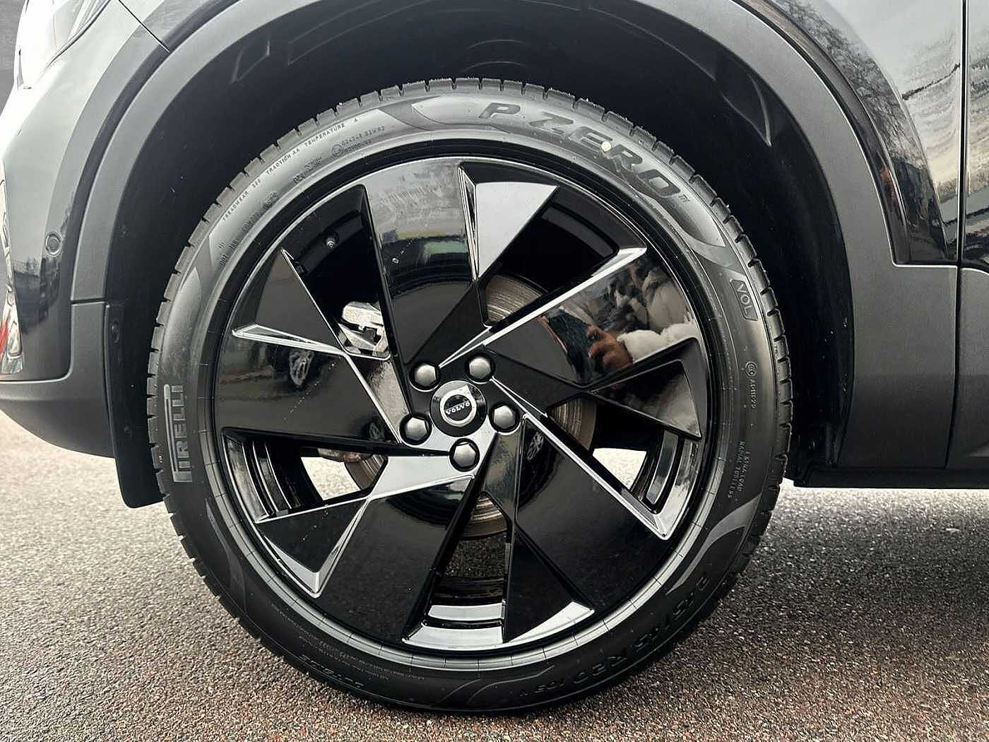 Volvo XC40 – Bild 2