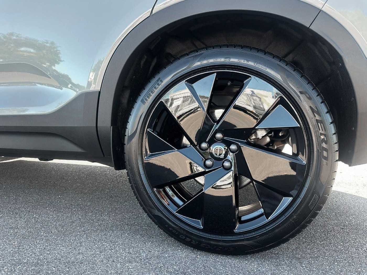 Volvo XC40 – Bild 2
