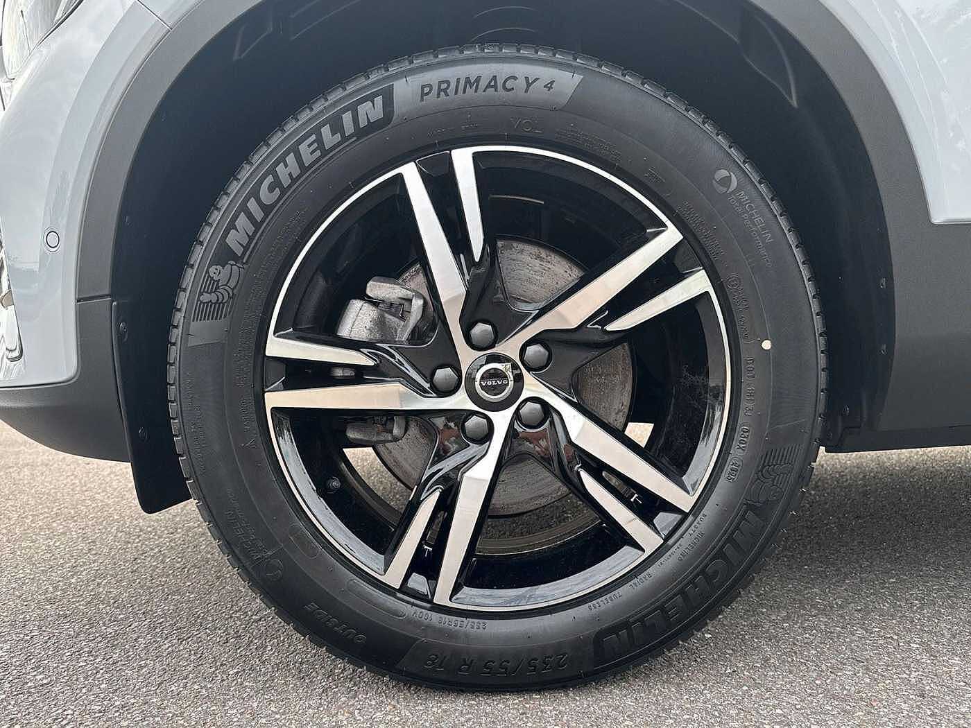 Volvo XC40 – Bild 2