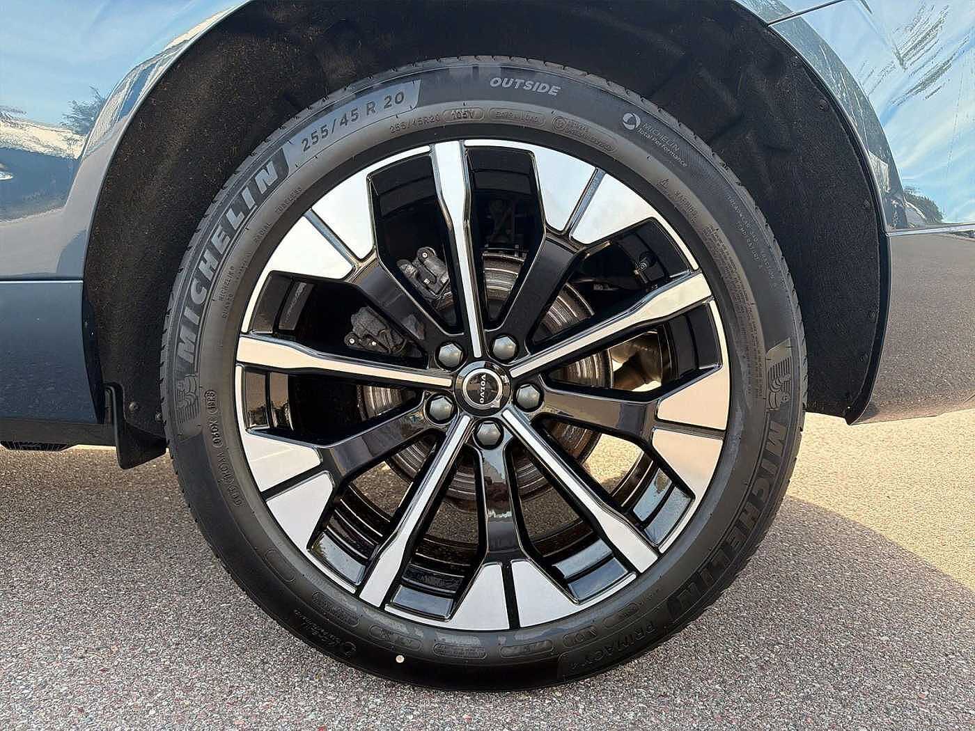 Volvo XC60 – Bild 2