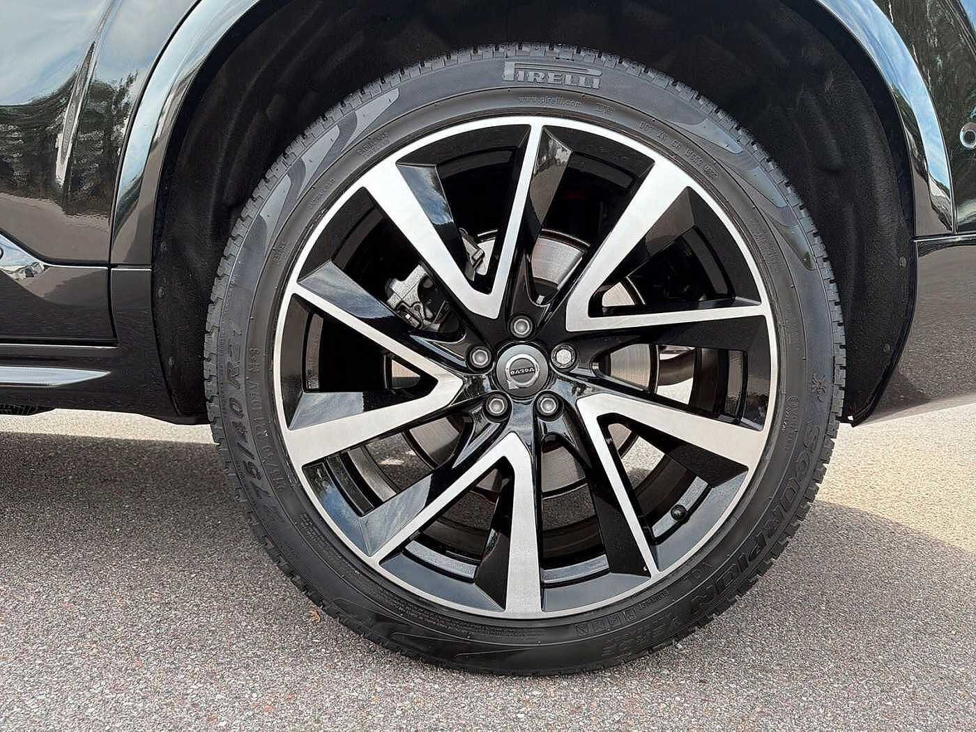 Volvo XC90 – Bild 2