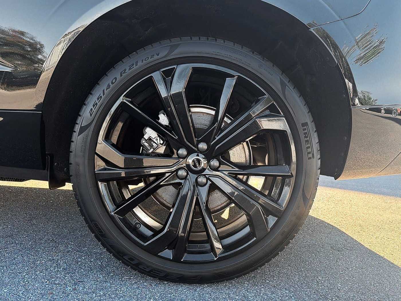 Volvo XC60 – Bild 2