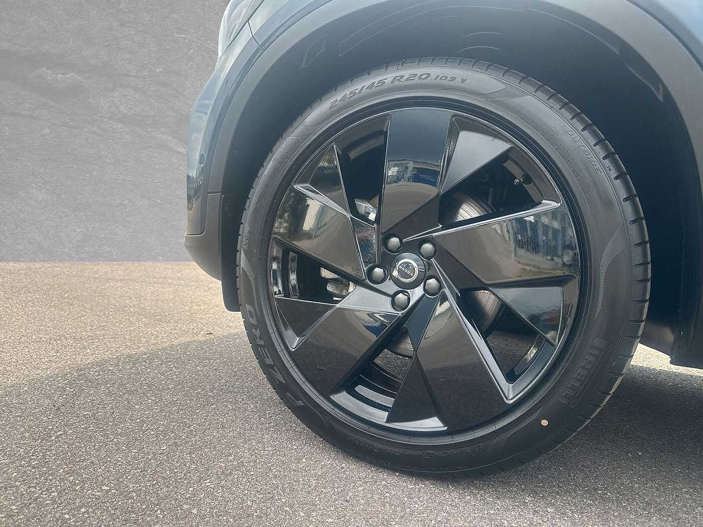 Volvo XC40 – Bild 2