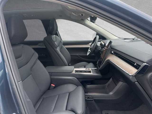 Volvo EX90 – Bild 4