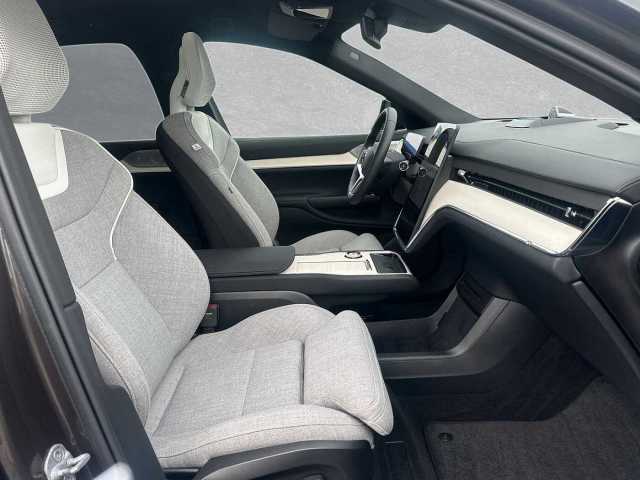 Volvo EX90 – Bild 4