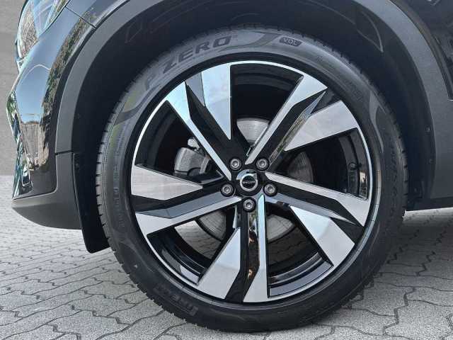 Volvo XC40 – Bild 2