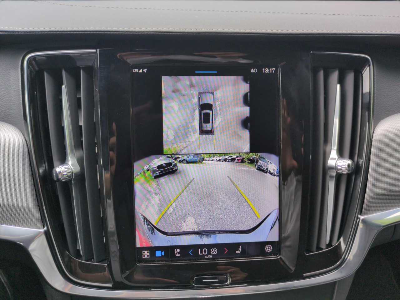 Volvo V90 Cross Country – Bild 14