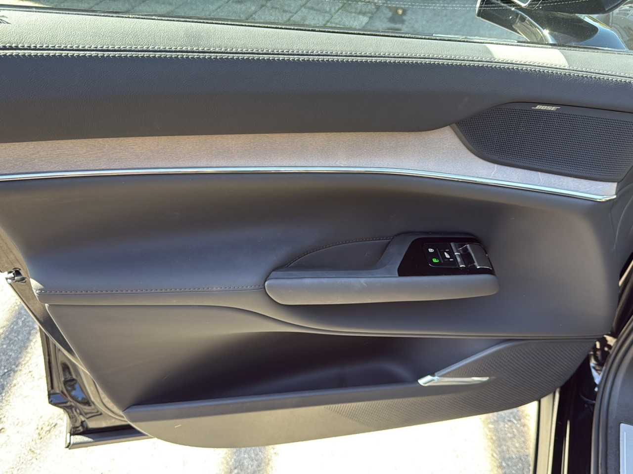 Volvo EX90 – Bild 13