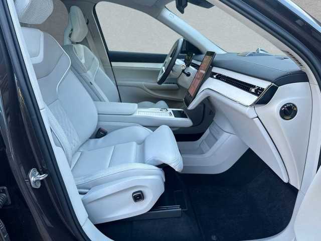 Volvo EX90 – Bild 4