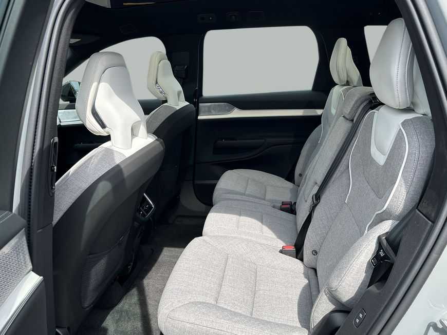 Volvo EX90 – Bild 8