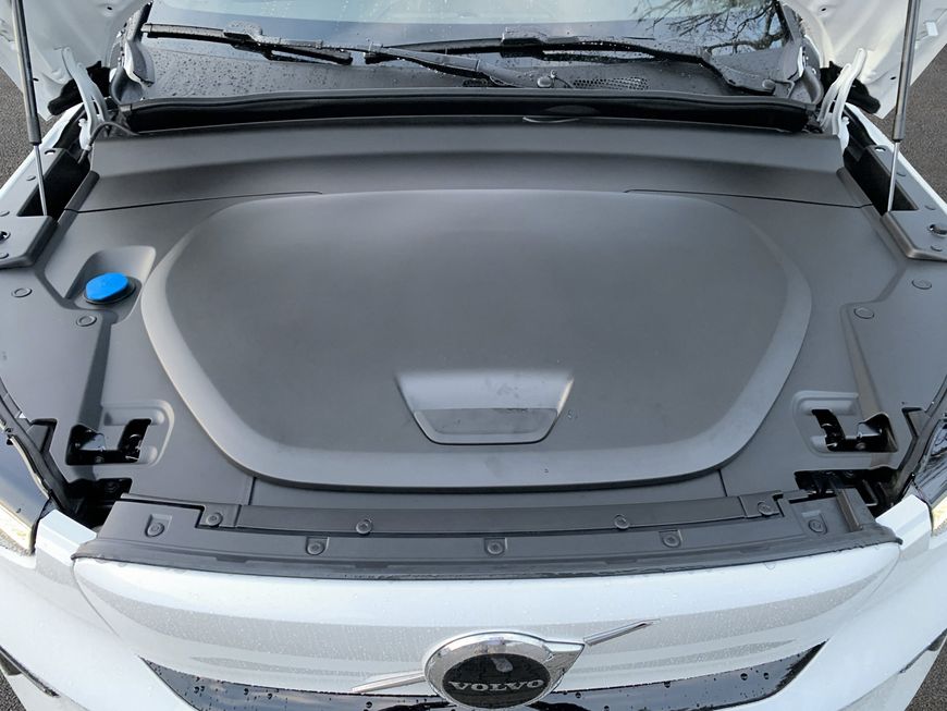 Volvo XC40 Recharge – Bild 7
