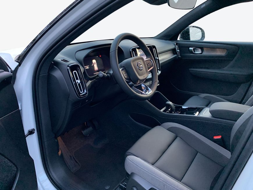 Volvo XC40 Recharge – Bild 9