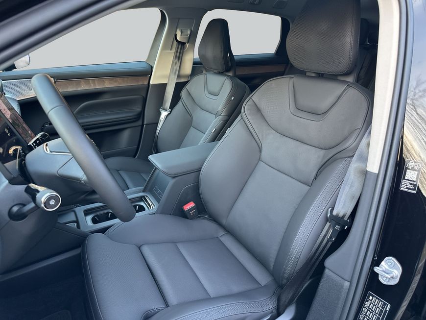 Volvo ES90 – Bild 11