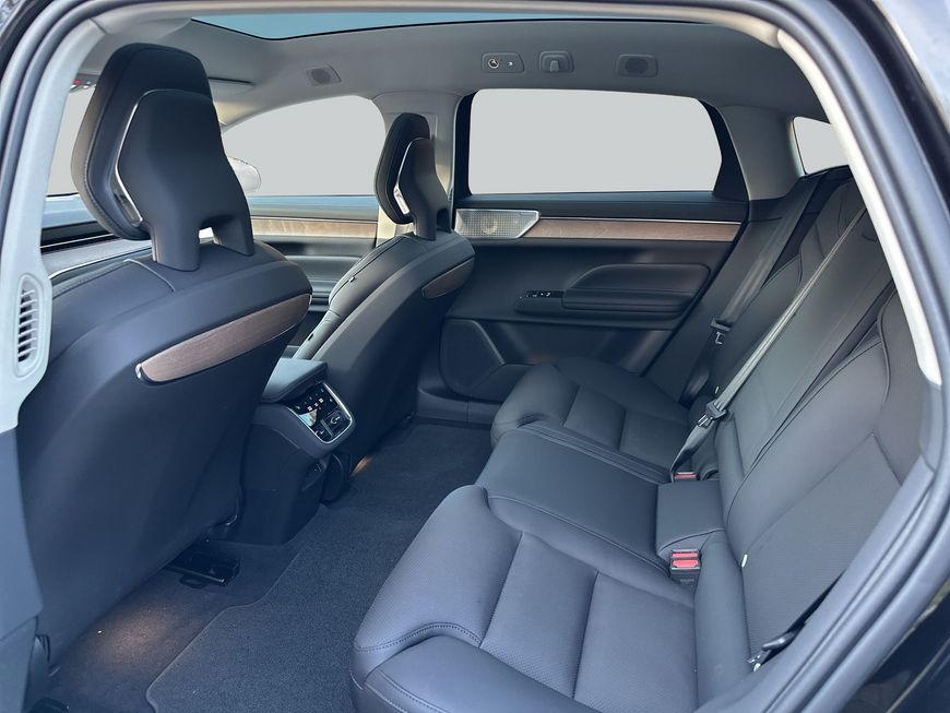 Volvo ES90 – Bild 12