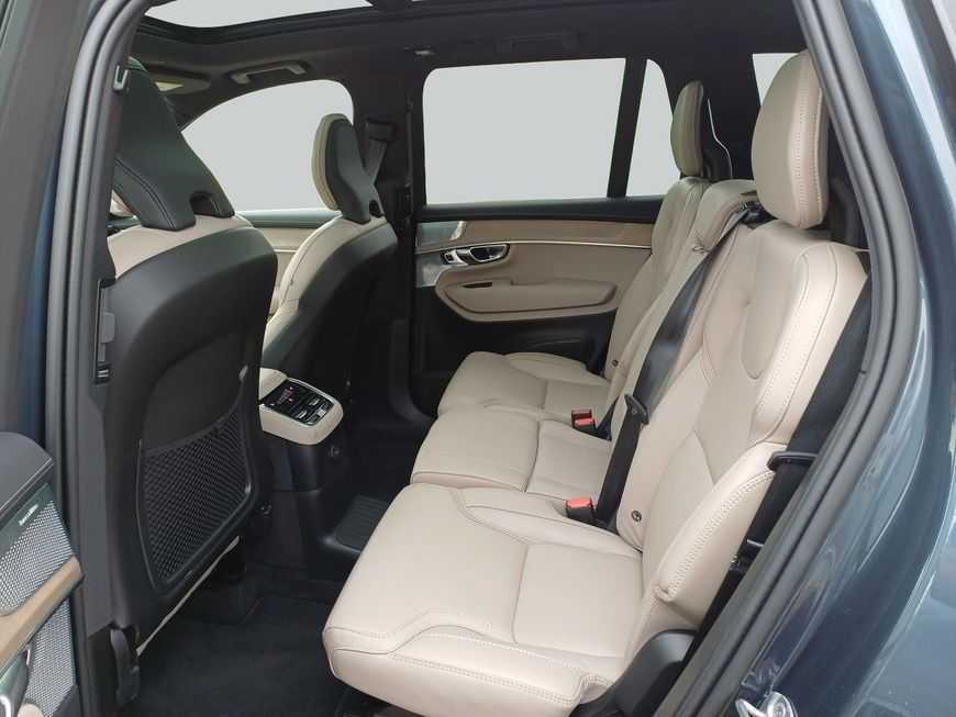 Volvo XC90 – Bild 11