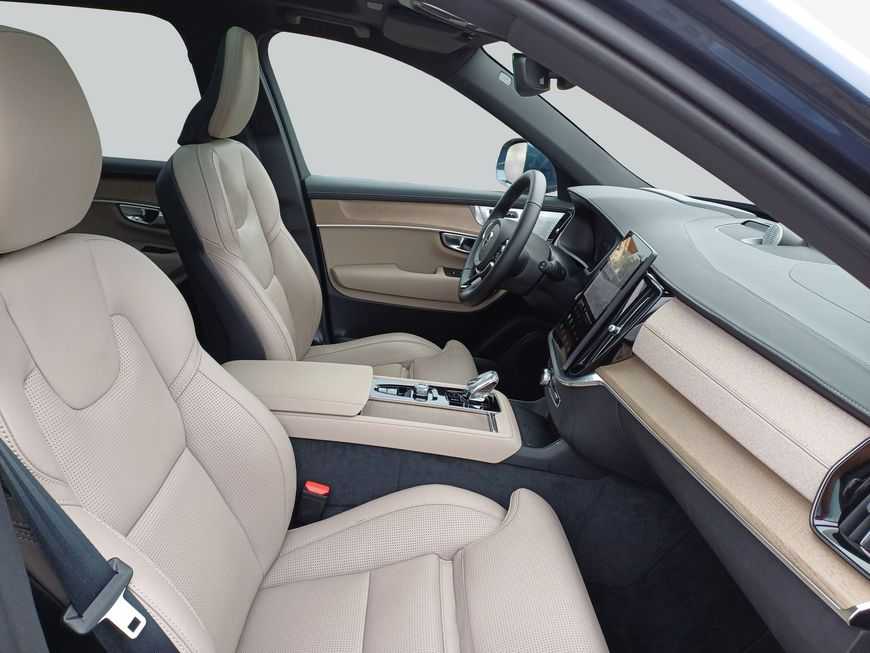 Volvo XC90 – Bild 12