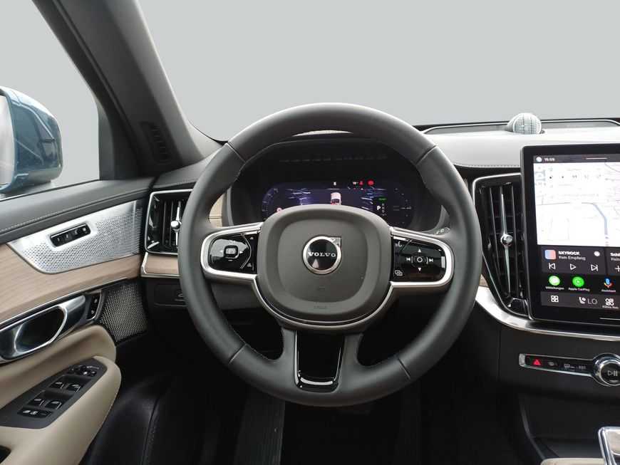 Volvo XC90 – Bild 16