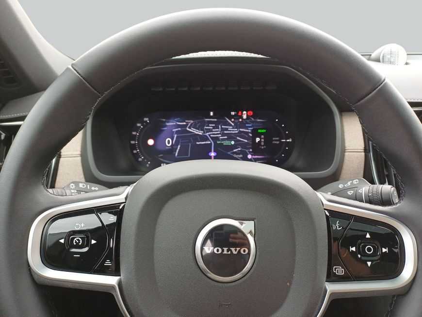 Volvo XC90 – Bild 17