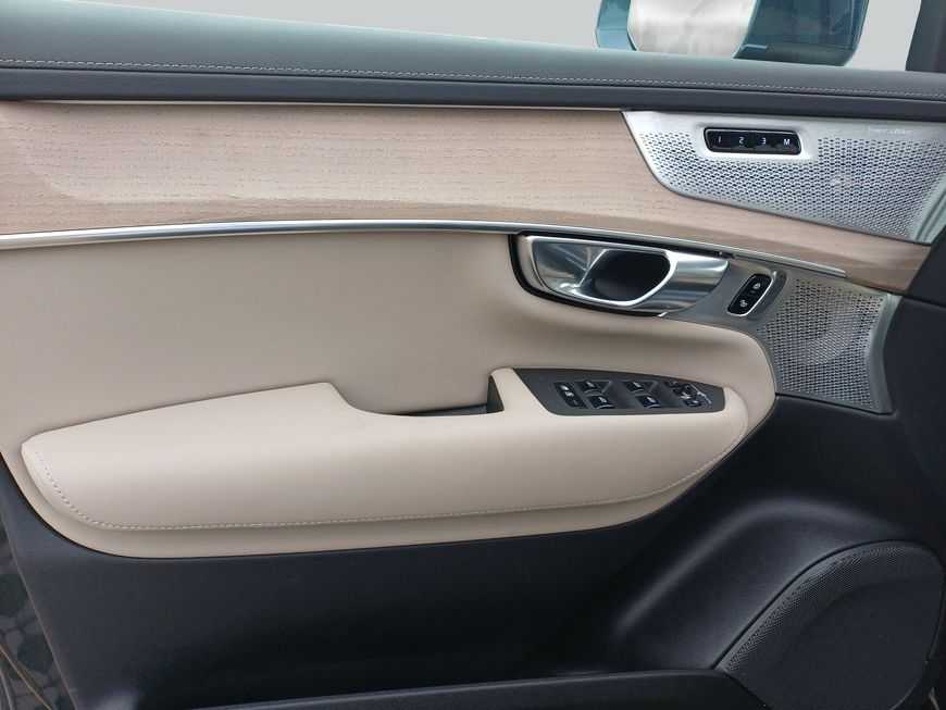Volvo XC90 – Bild 19