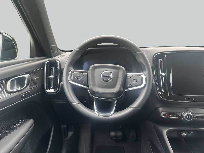 Volvo XC40 – Bild 12