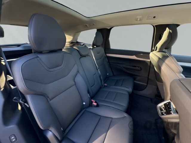 Volvo EX90 – Bild 10