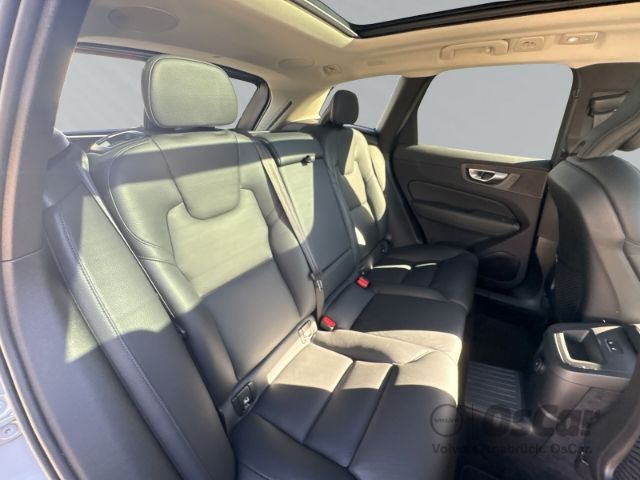 Volvo XC60 – Bild 10