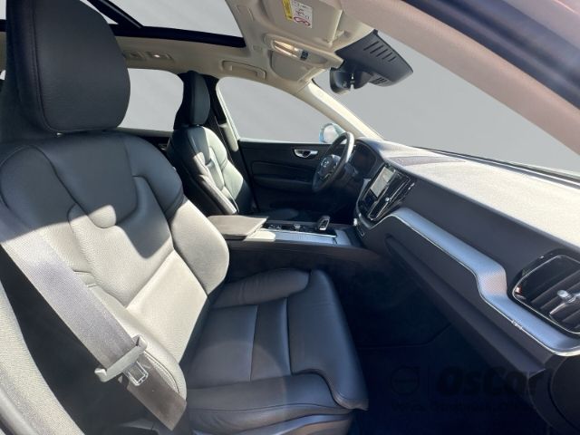 Volvo XC60 – Bild 9