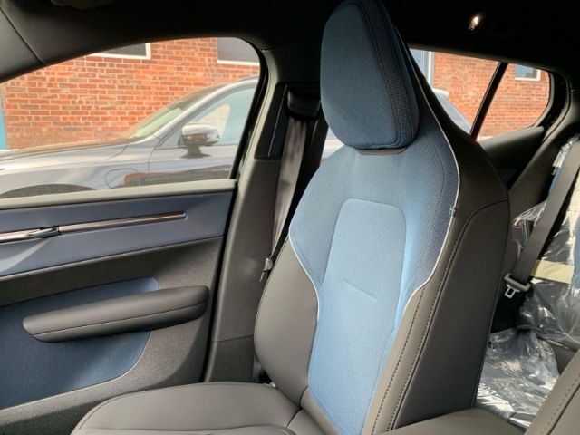 Volvo EX30 – Bild 15
