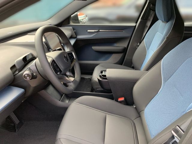 Volvo EX30 – Bild 7
