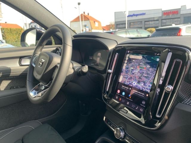 Volvo EX40 – Bild 18