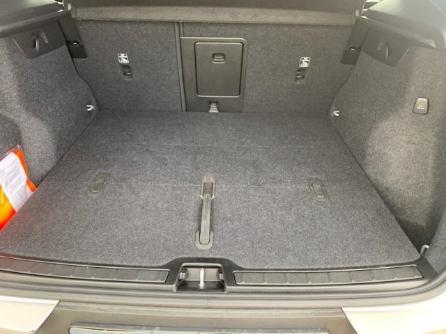 Volvo XC40 – Bild 12