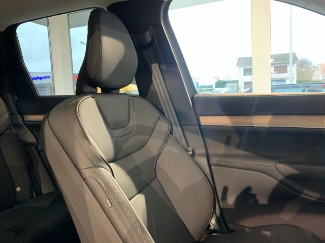 Volvo EX90 – Bild 19