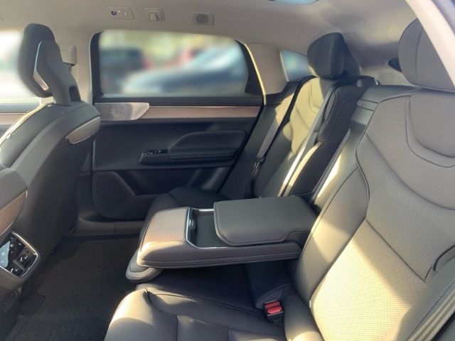 Volvo ES90 – Bild 11