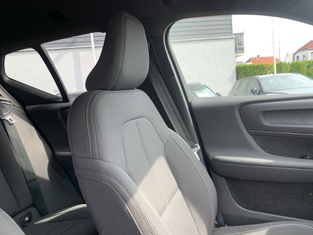 Volvo XC40 Recharge – Bild 19