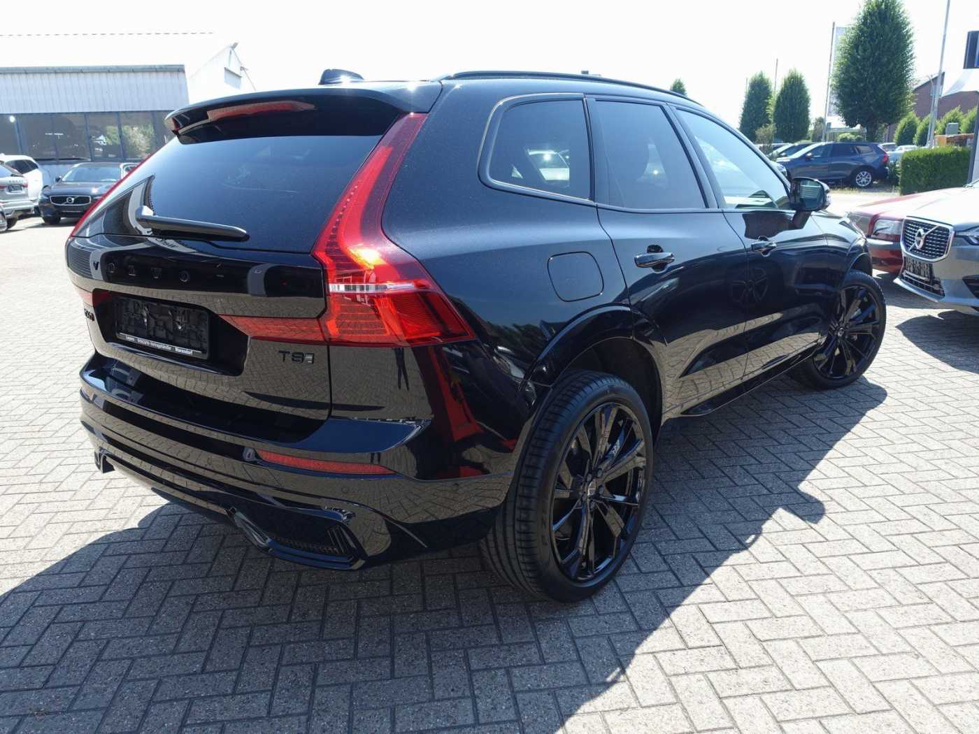Volvo XC60 – Bild 2
