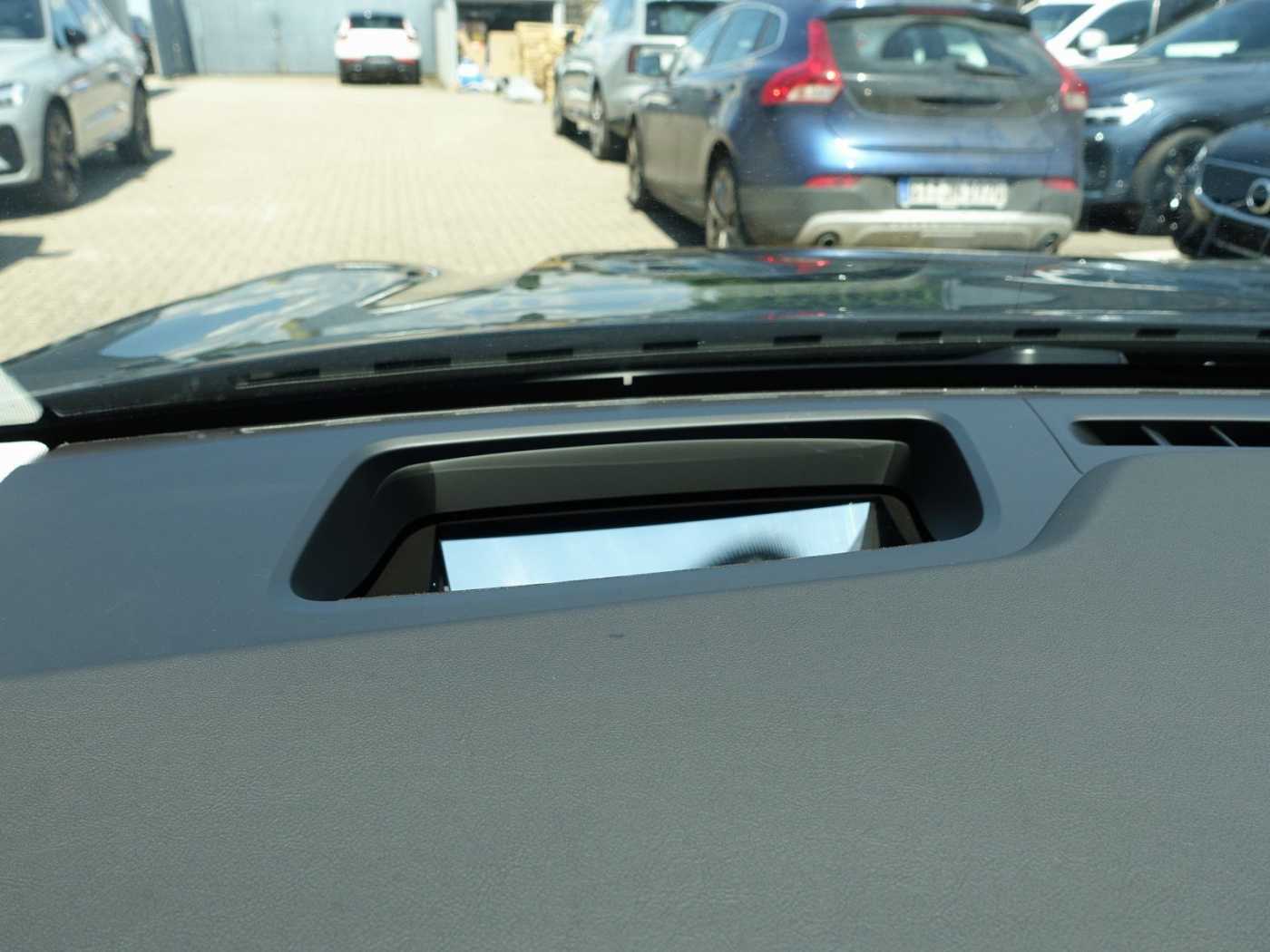 Volvo ES90 – Bild 24