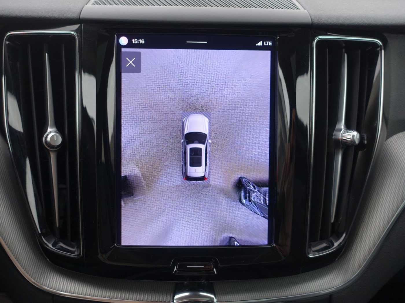 Volvo XC60 – Bild 18