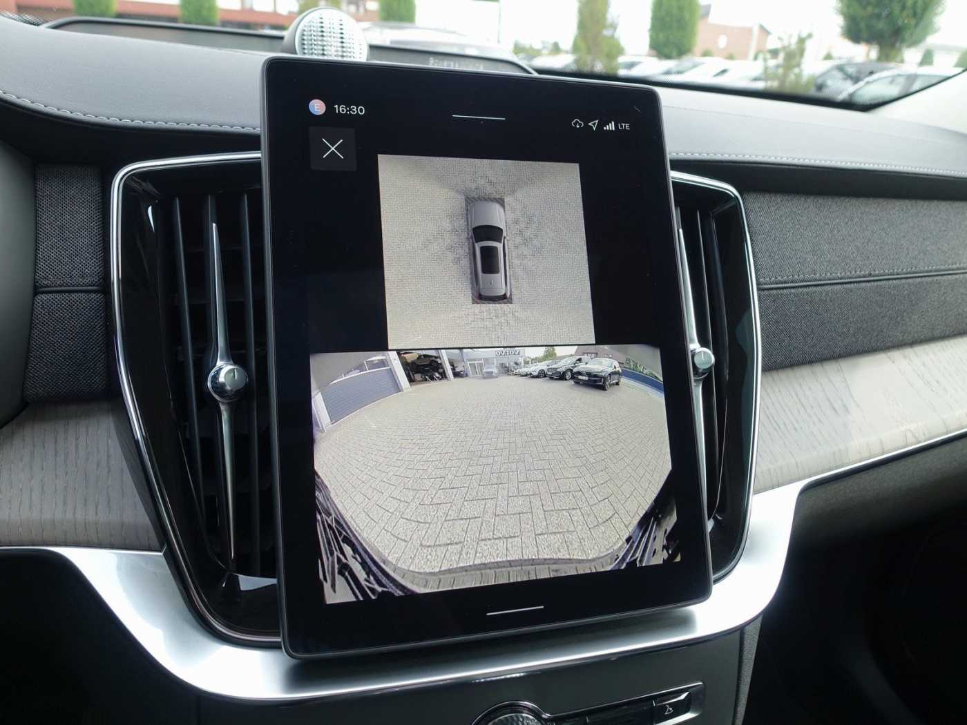 Volvo XC90 – Bild 13
