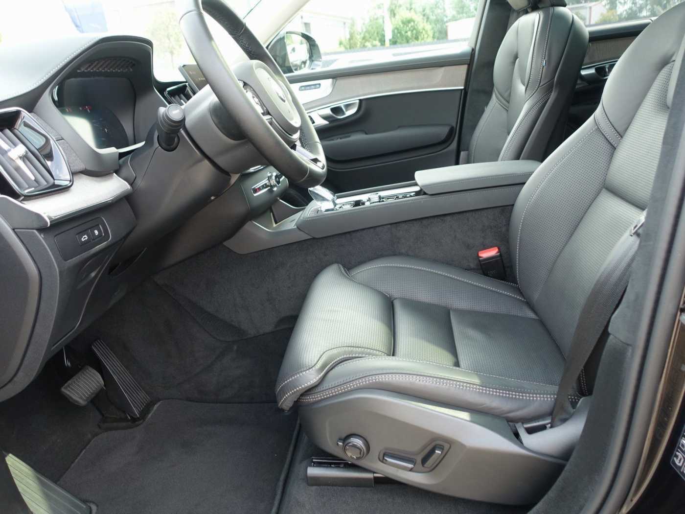 Volvo XC90 – Bild 8