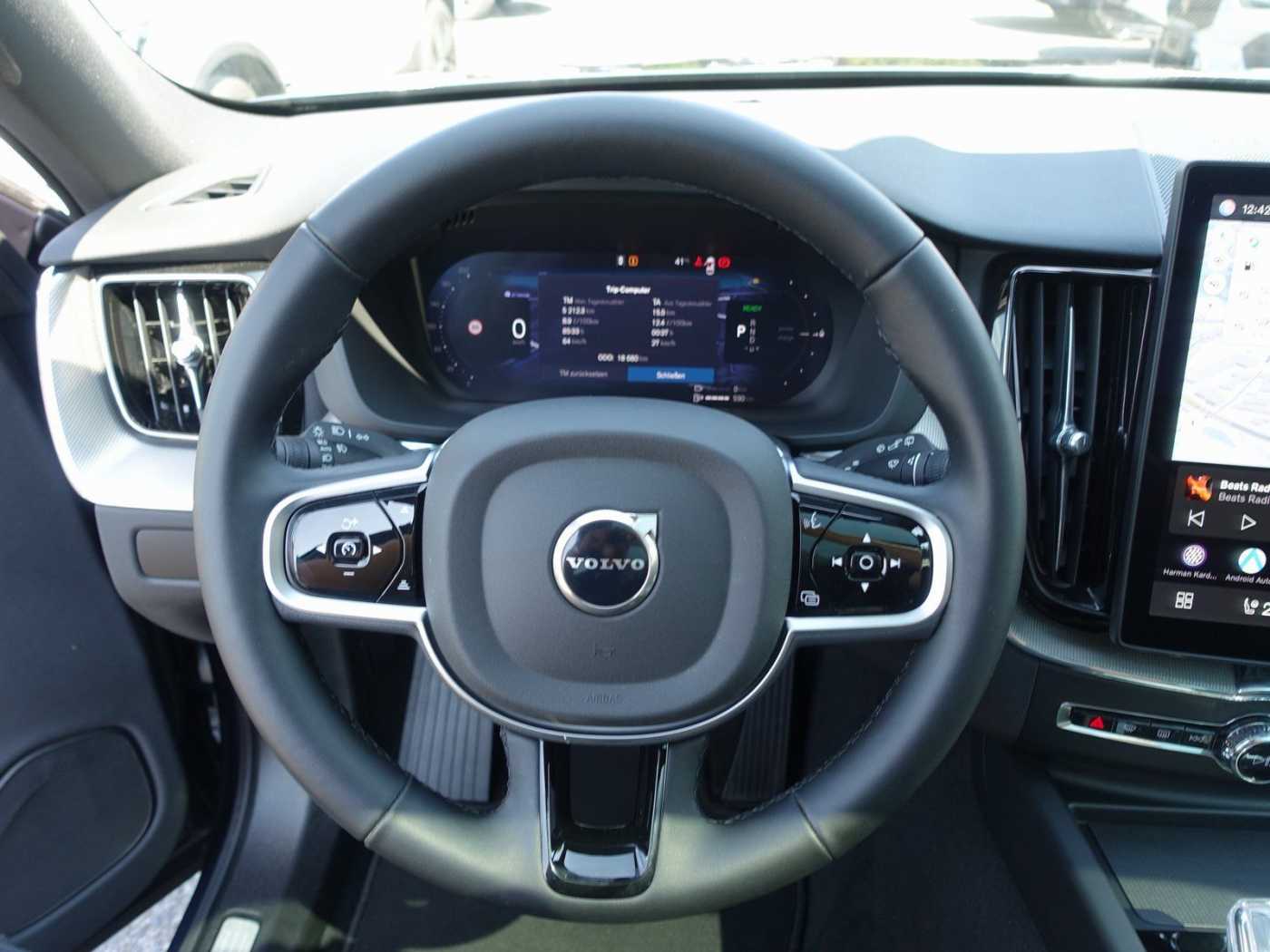 Volvo XC60 – Bild 15