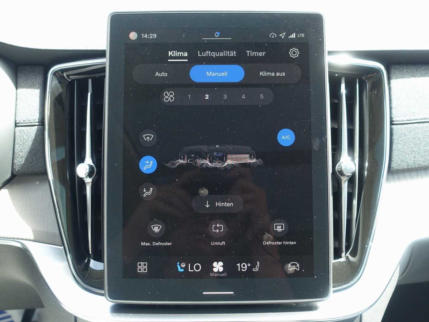Volvo XC90 – Bild 18