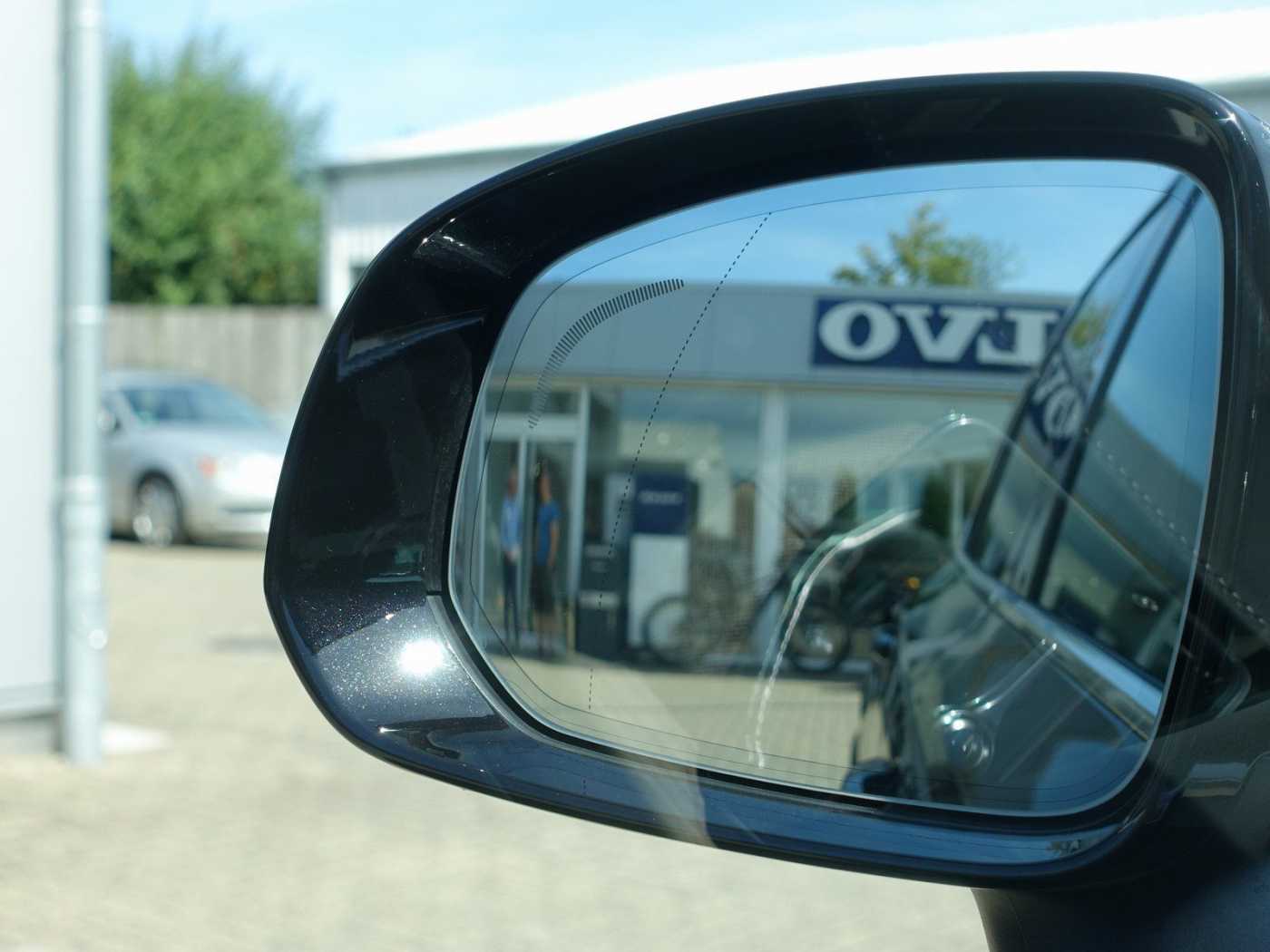 Volvo XC90 – Bild 23