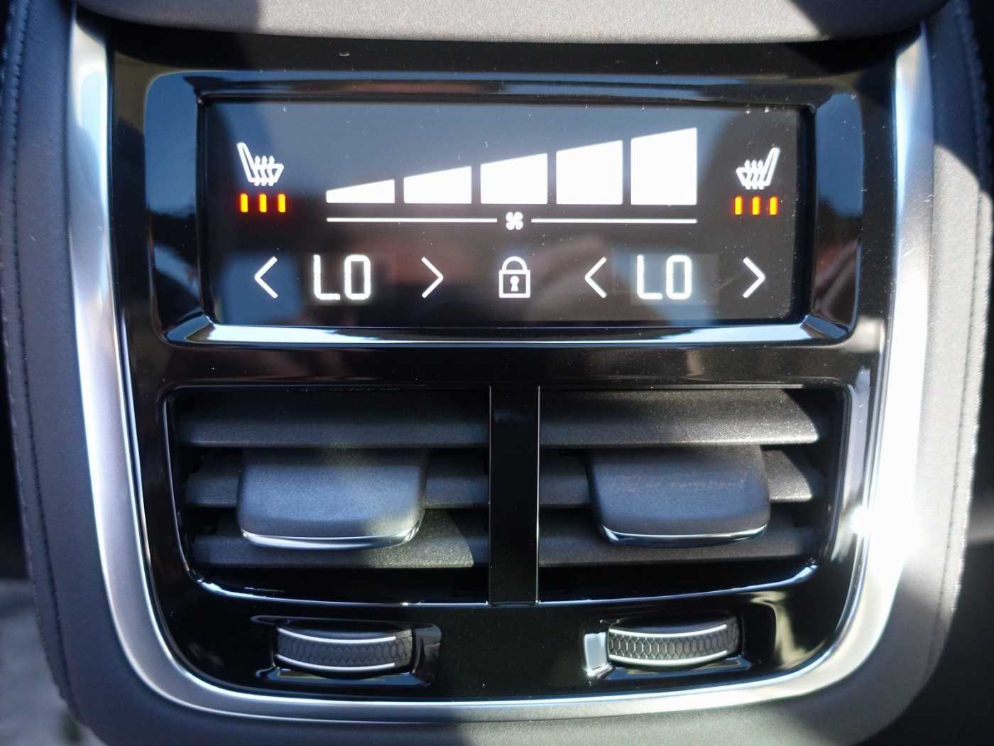 Volvo XC90 – Bild 14