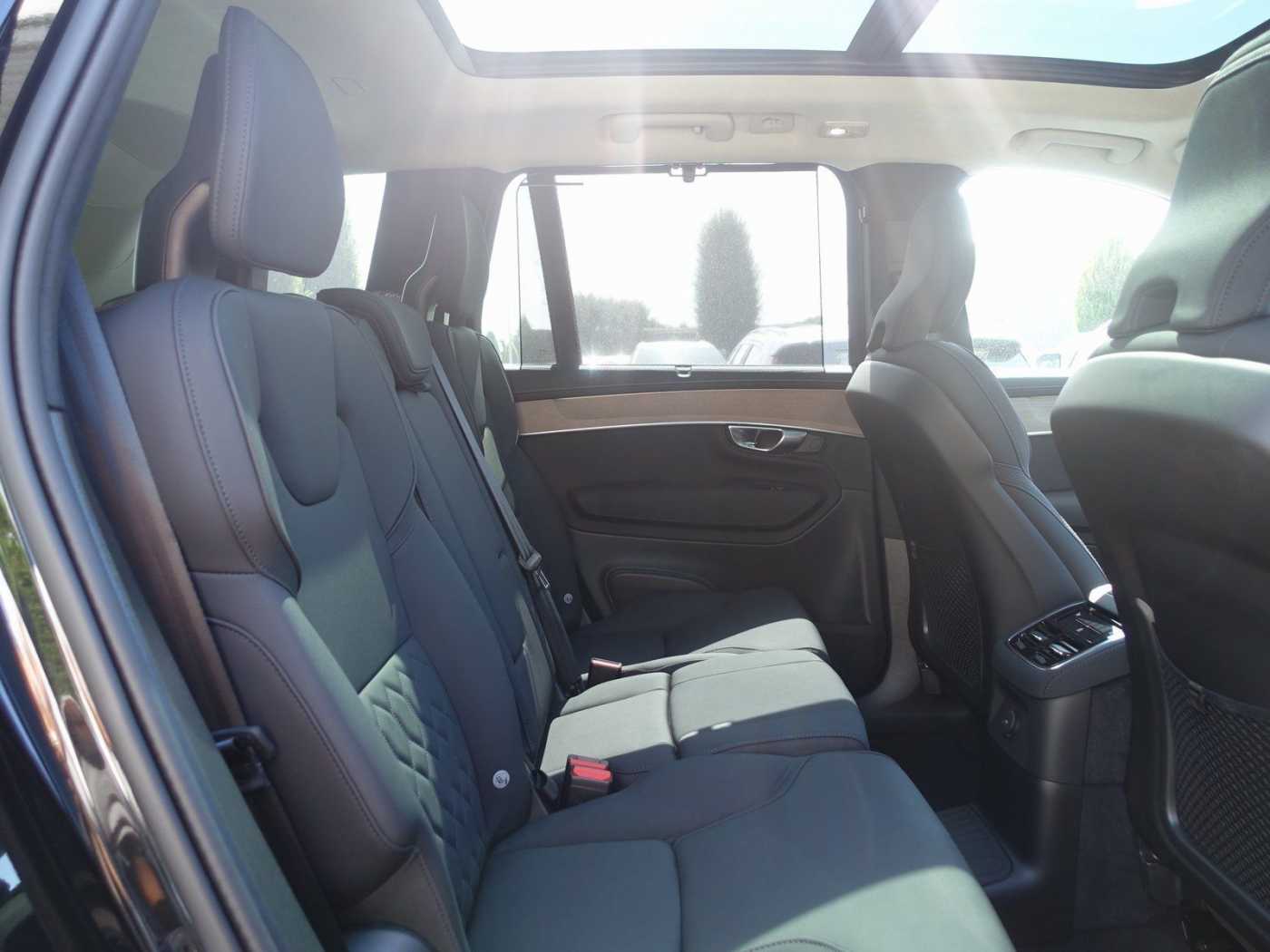 Volvo XC90 – Bild 8