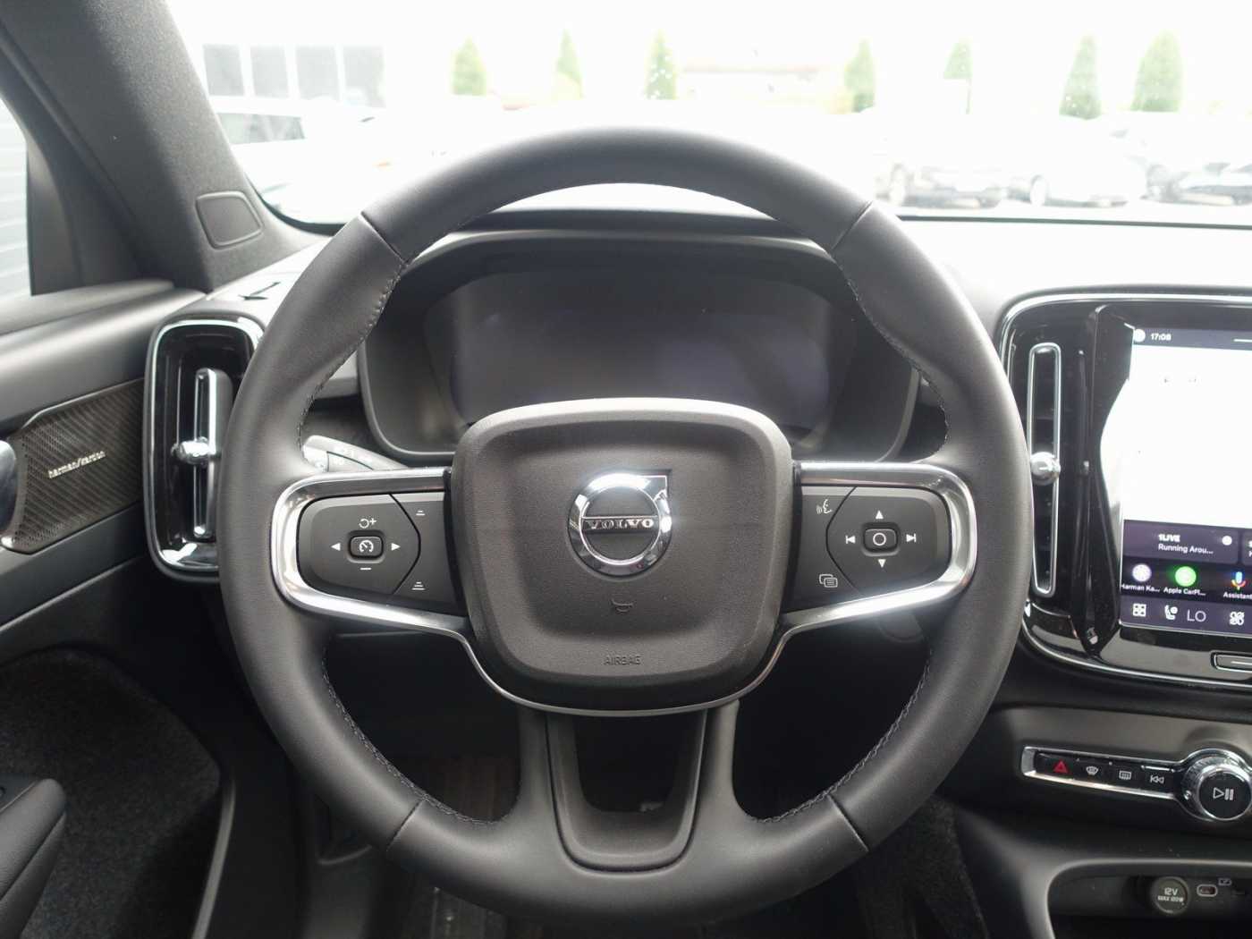 Volvo EX40 – Bild 13